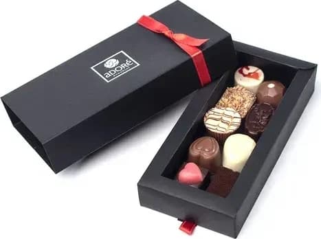 Adore box 10