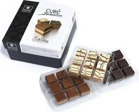Adore cube MIX 270g