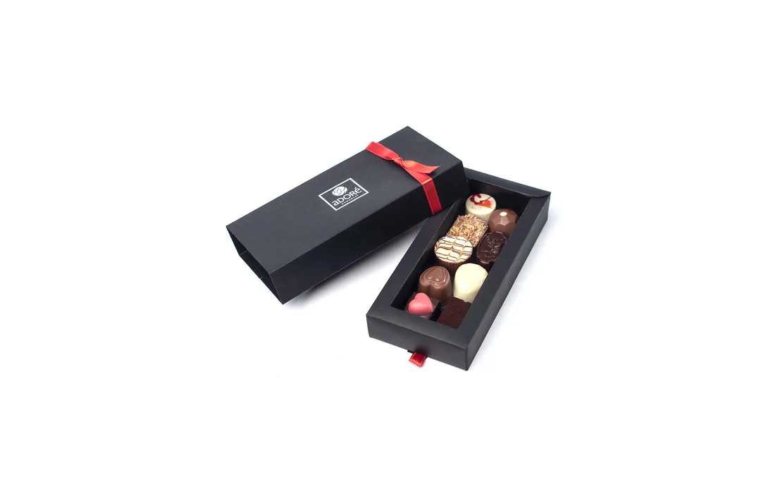 Adore box 10