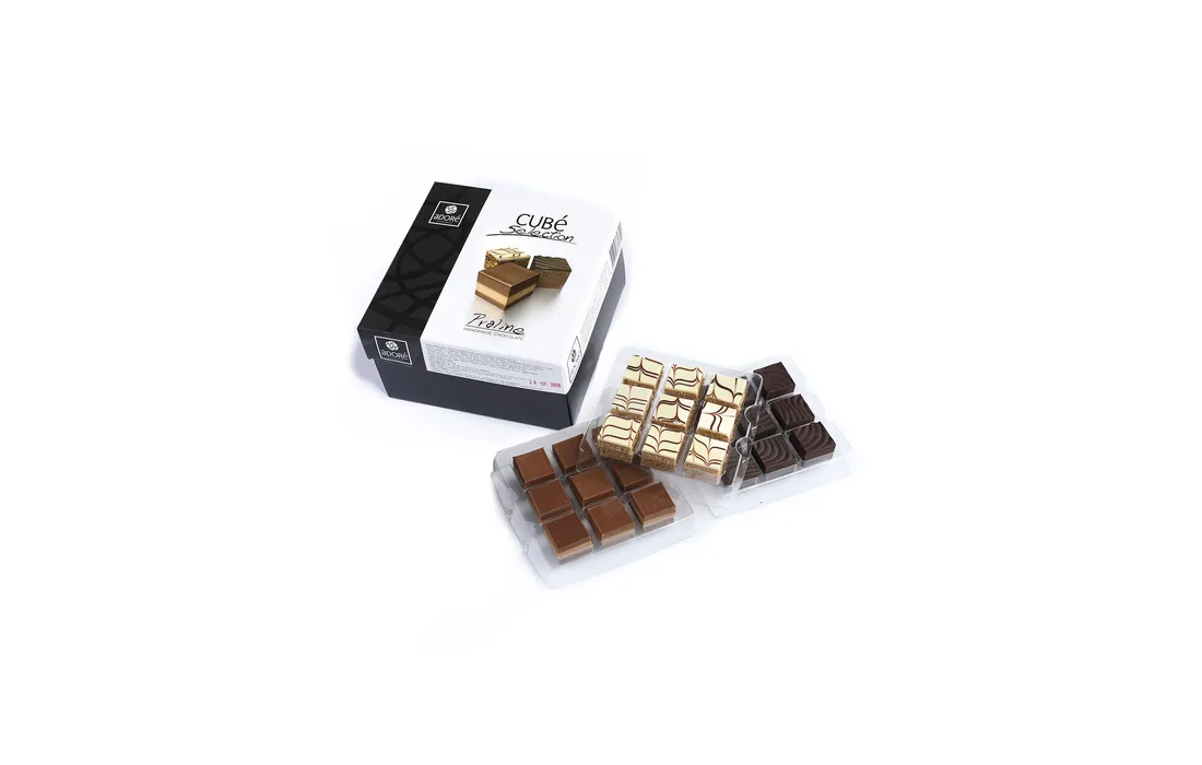 Adore cube MIX 270g