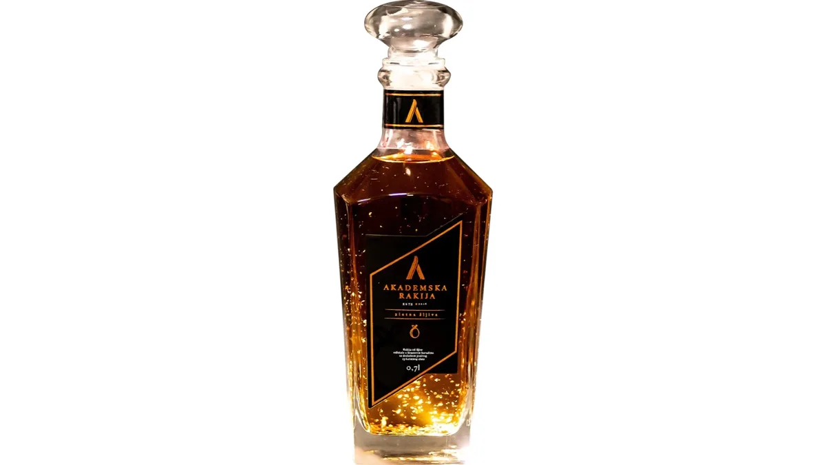 Akademska rakija od sljive Zlatna 0.70